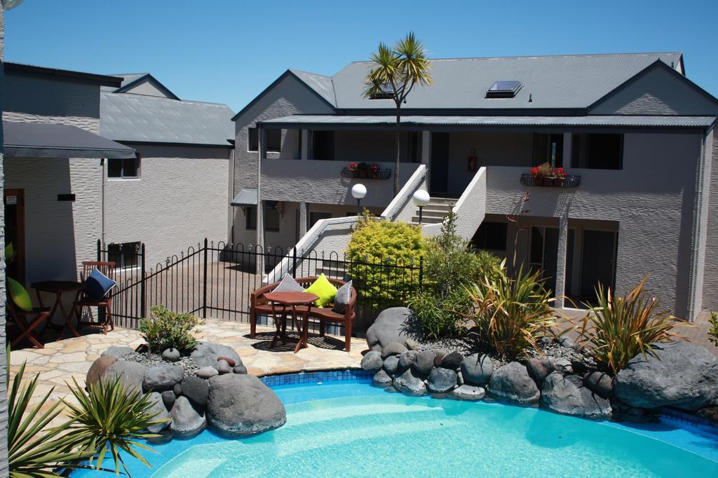 Baycrest Thermal Lodge Taupo Exterior photo